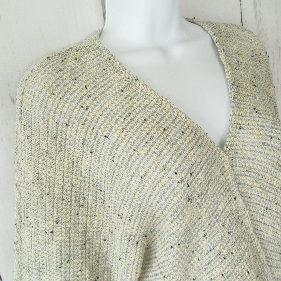 Eri + Ali Sweater Tweed Fringe V Neck - Picture 4 of 8